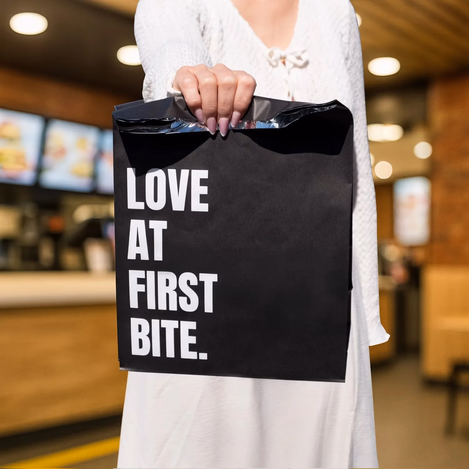 TORBA PAPIEROWA TERMOIZOLACYJNA „LOVE AT FIRST BITE” | 250 sztuk
